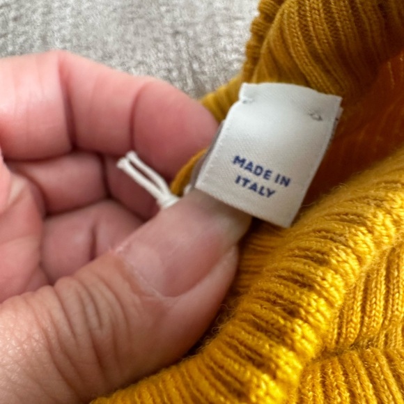 Burberry sweater - Picture 11 of 14